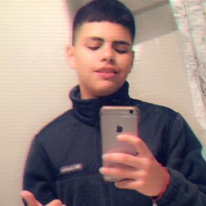 Meet your Posher, Luis